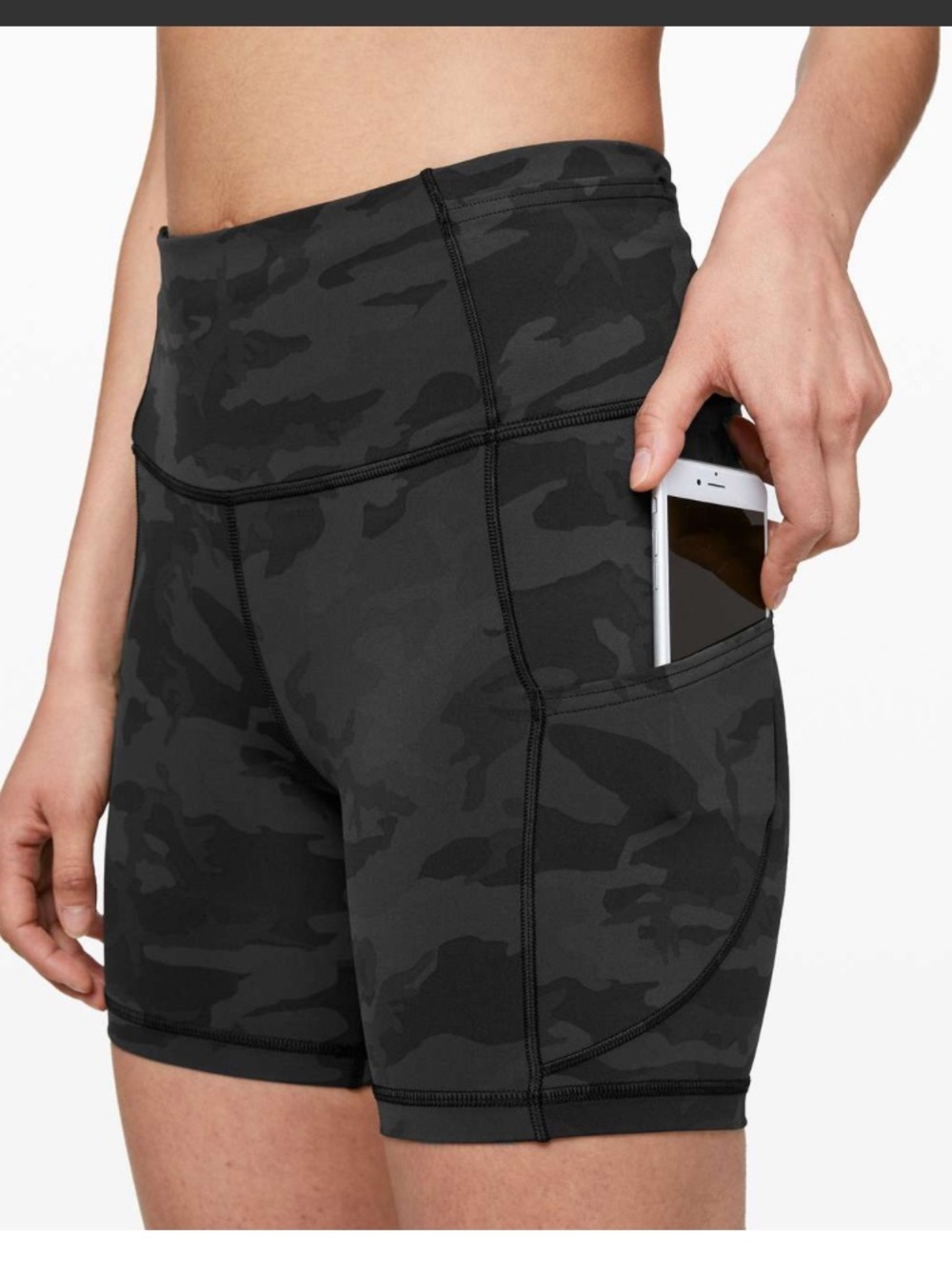Lululemon Fast and Free Short 6” Camo Grey Size 6